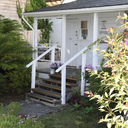 Seagull Inn Bed & Breakfast-3